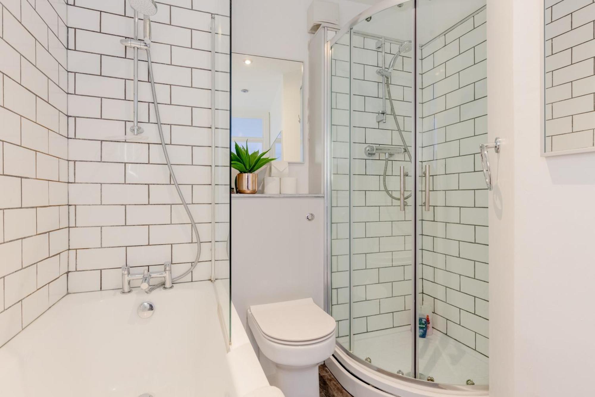 Bright 2 Bedroom Flat In Lambeth With Balcony Londra Dış mekan fotoğraf